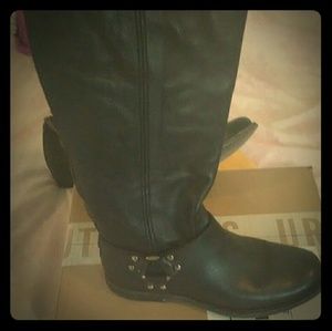Black Womens Frye Boots size 8 1/2